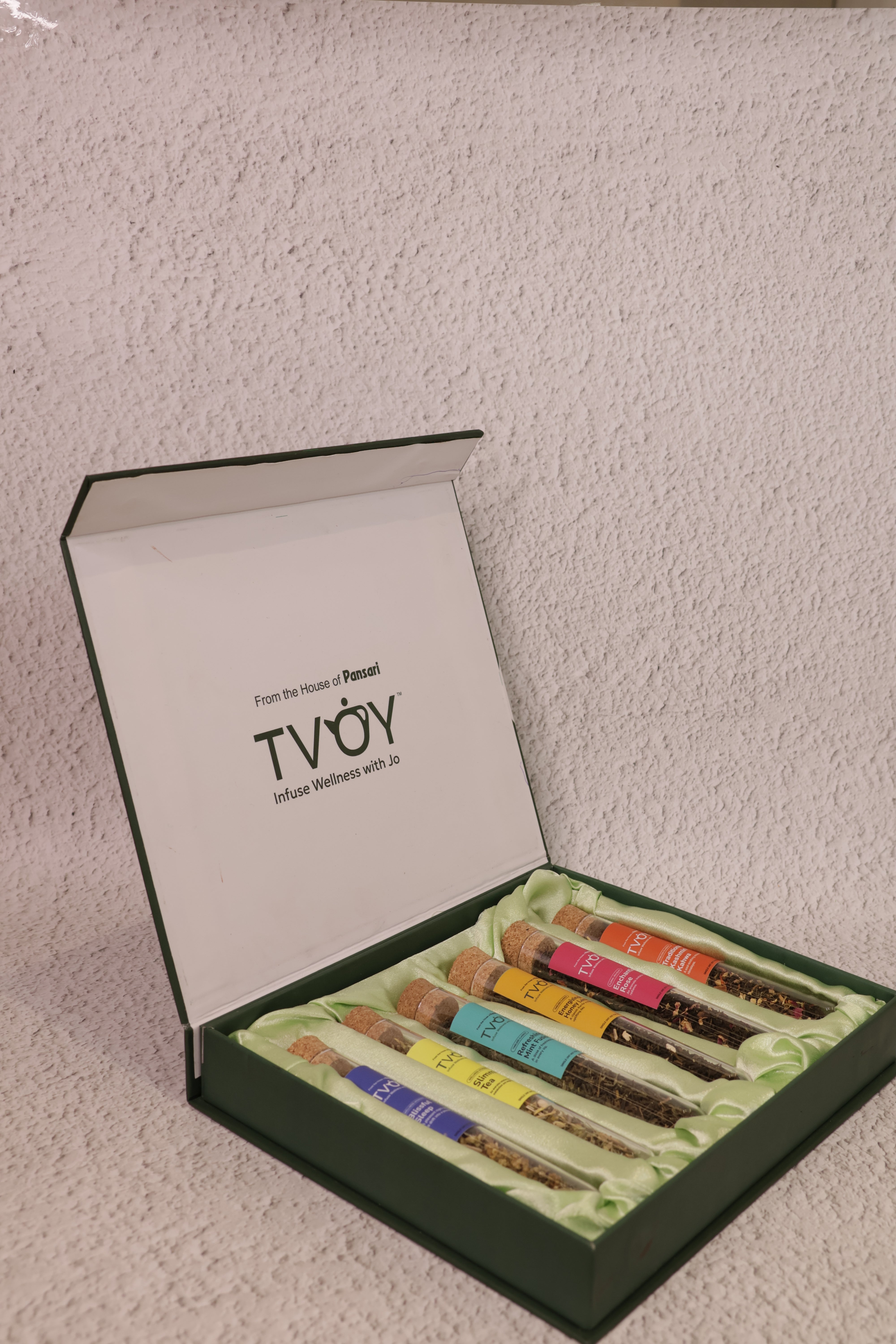 Glass Tube with wooden cork